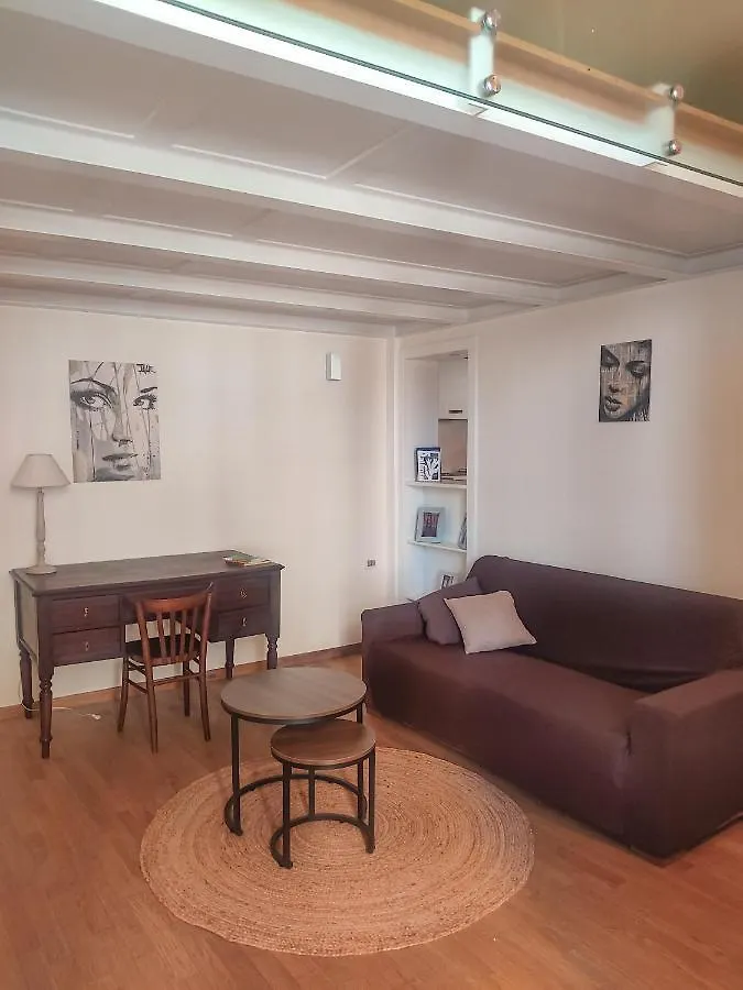 CasAlilò Casa Lecce Centro con colazione Vila Casa de Férias